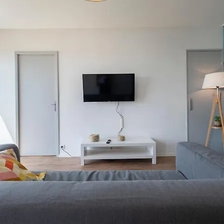 Le Coty Confortable Moderne Lumineux Hotel