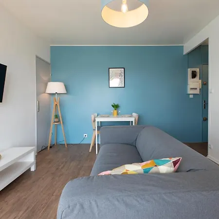 Le Coty Confortable Moderne Lumineux Hotel *